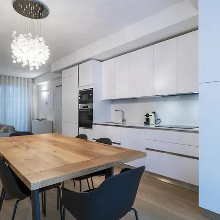 Easylife - Moderno Ed Elegante Trilocale In Corso Garibaldi * Milan