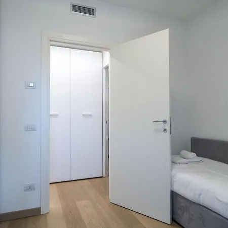 Easylife - Moderno Ed Elegante Trilocale In Corso Garibaldi * Milan